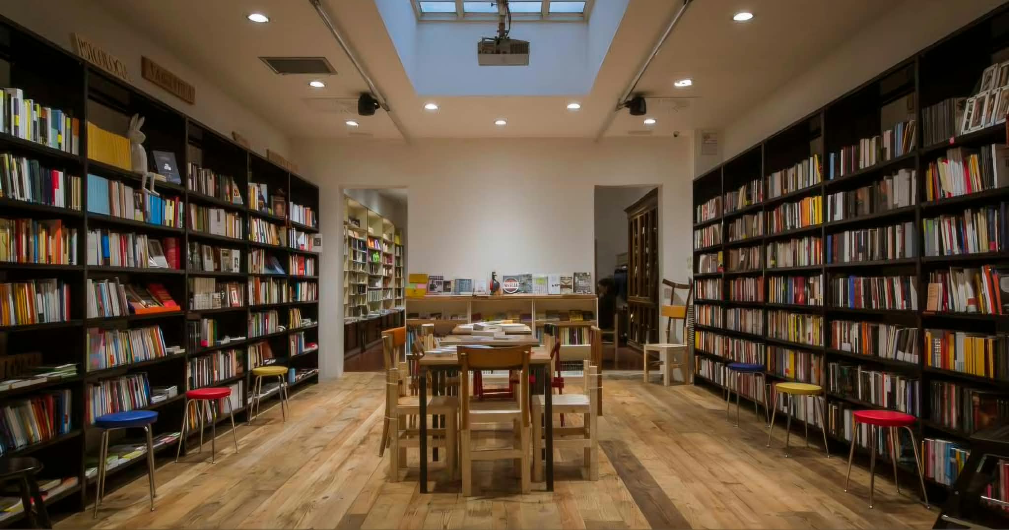 Todo Modo bookshop and café in Florence
